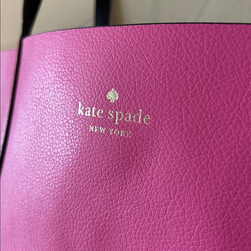 TESERVED Kate Spade Molly Flock Large Reversible Tote with Pouch - NWT Leather - Picture 8 of 17